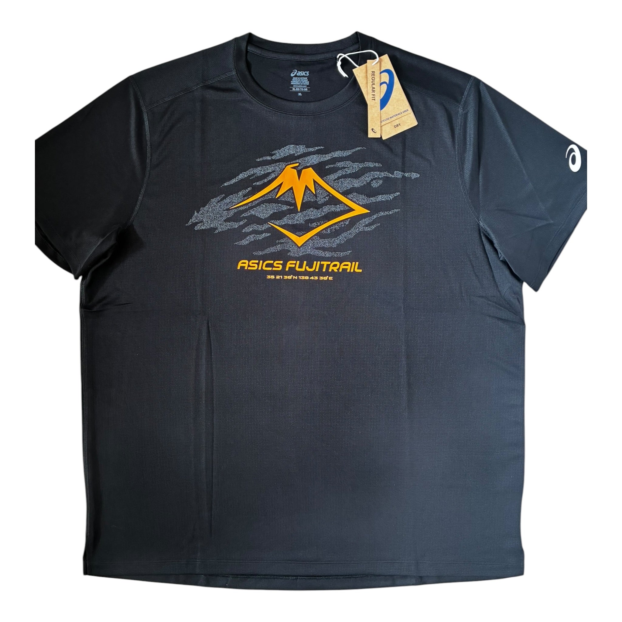 Asics Fujitrail T-Shirt & Shorts Set