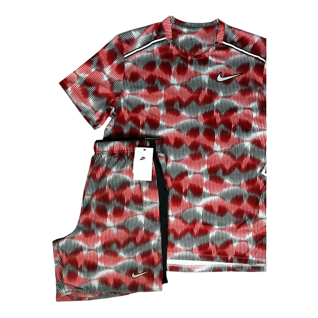 Nike Miler Festival T-Shirt & Shorts Set