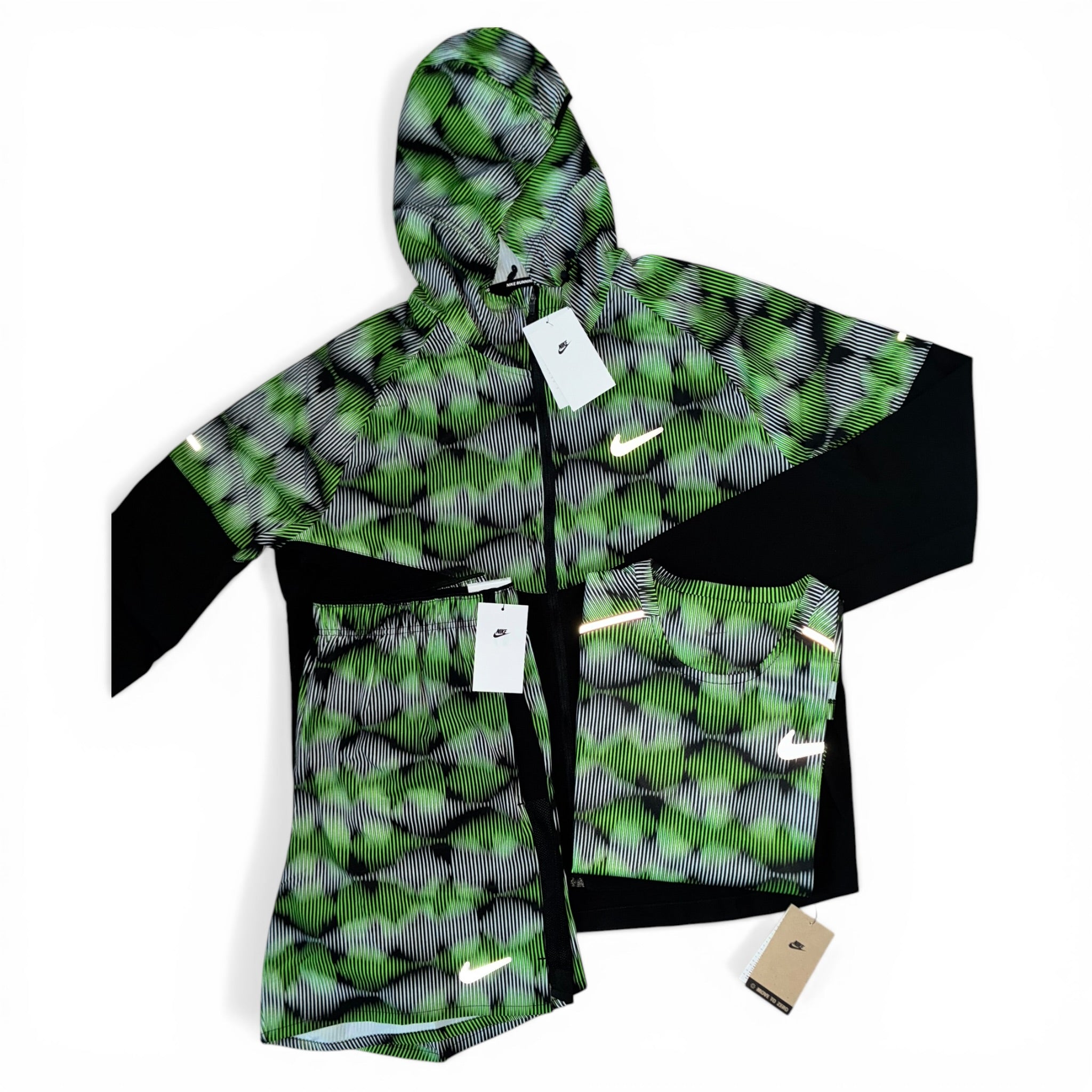 Nike Festival Sound-Wave Windbreaker T-Shirt & Shorts Set