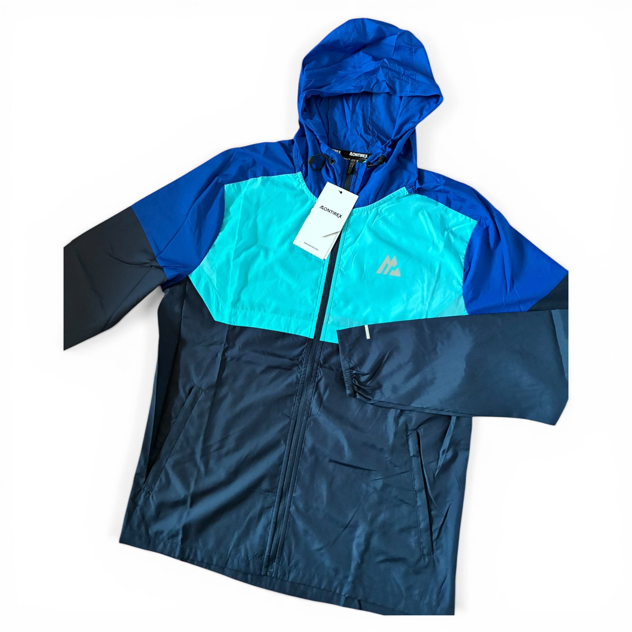 Montirex Trek 2.0 Windbreaker & Vector T-Shirt & Shorts Set