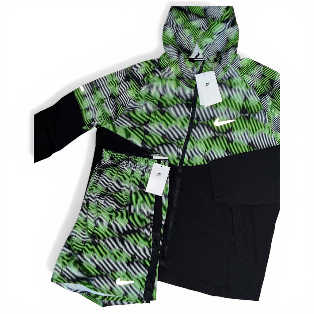 Nike Festival Sound-Wave Windbreaker T-Shirt & Shorts Set