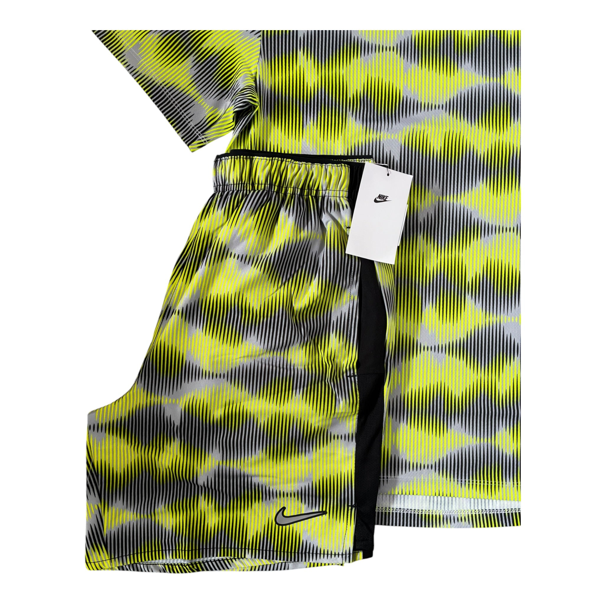 Nike Miler Festival T-Shirt & Shorts Set
