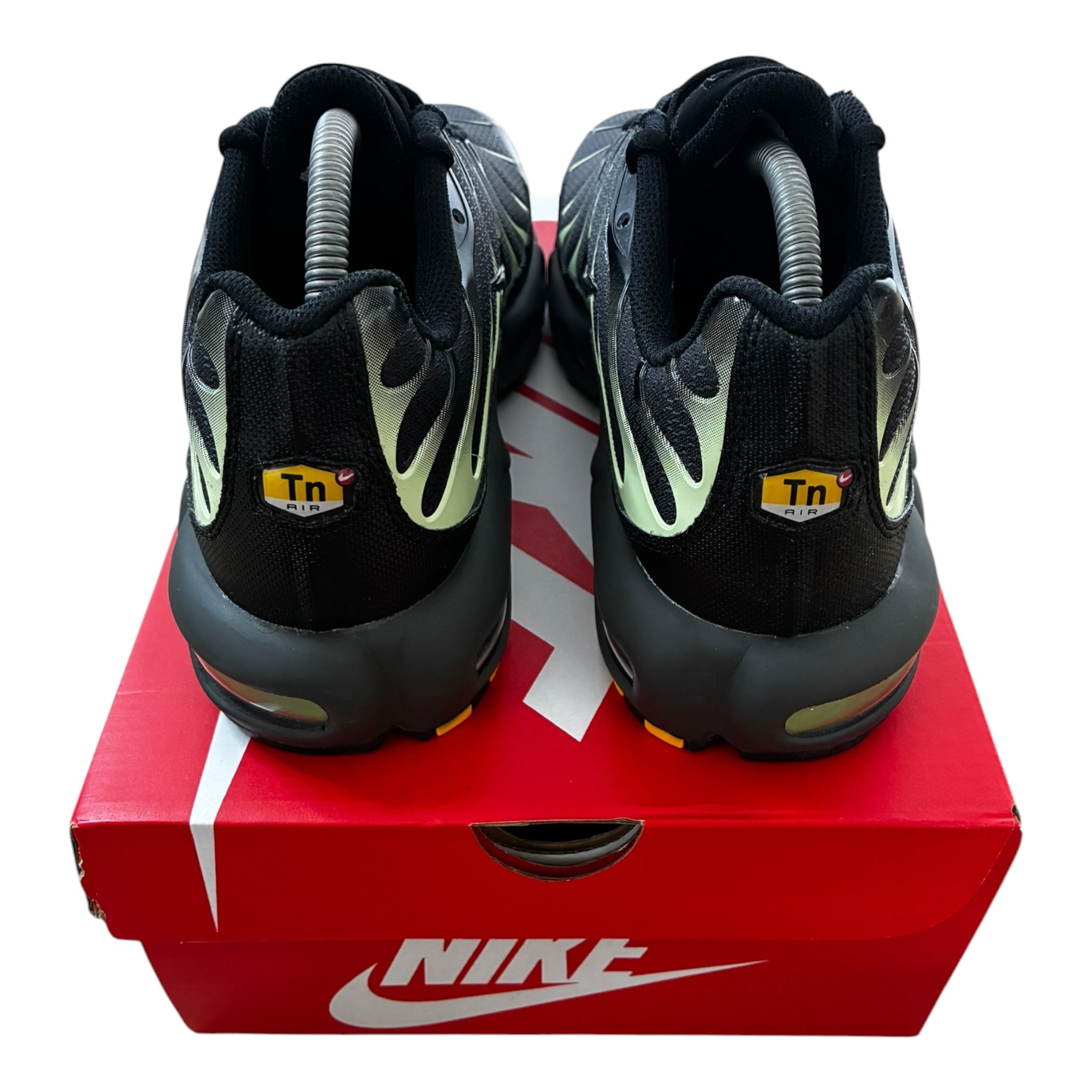 Nike Air Max Plus TN Iron Grey/Black-LT Liquid Lime