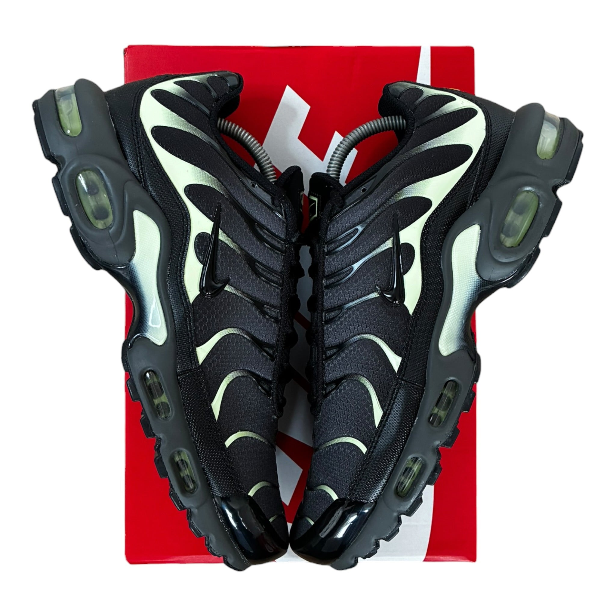 Nike Air Max Plus TN Iron Grey/Black-LT Liquid Lime