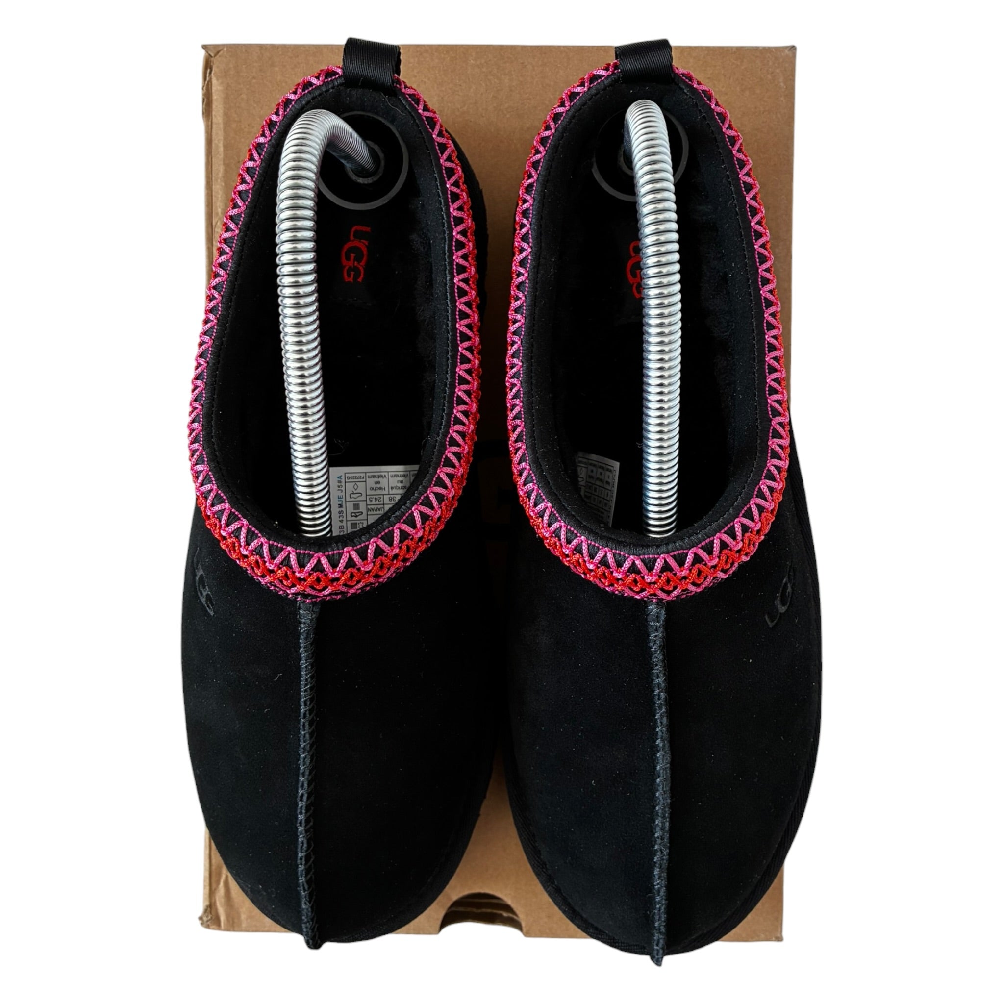 Ugg Tasman II