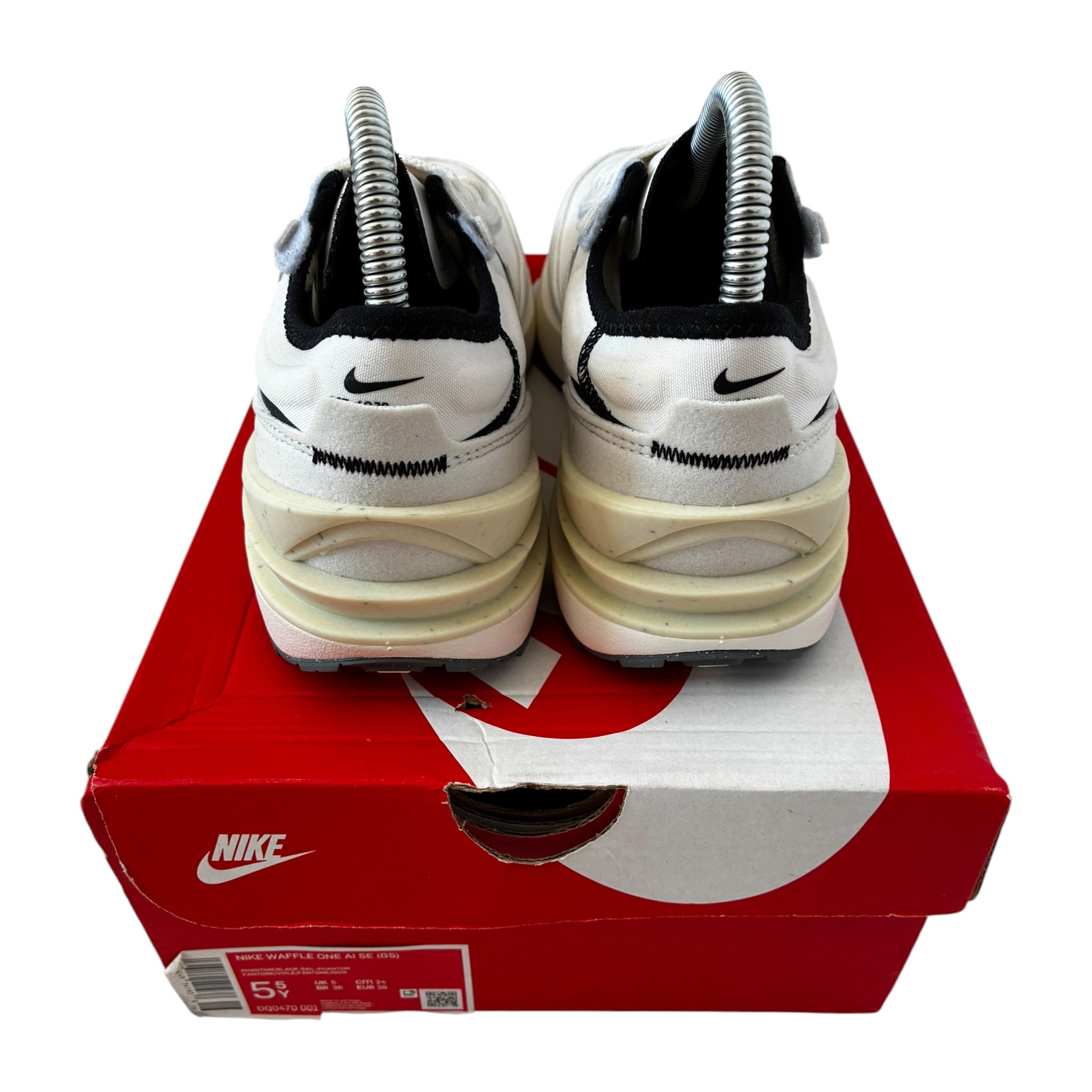 Nike Waffle One AI SE