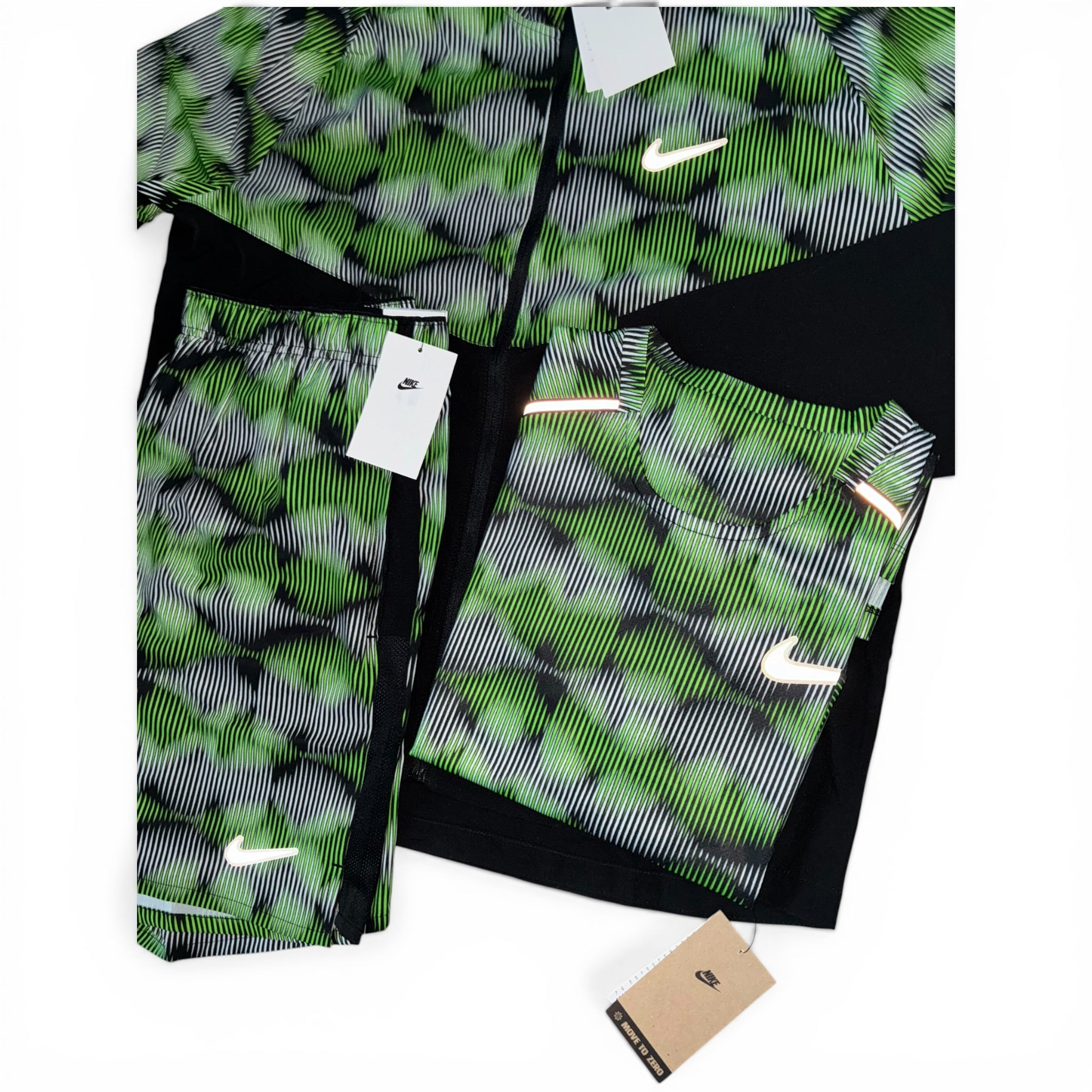 Nike Festival Sound-Wave Windbreaker T-Shirt & Shorts Set