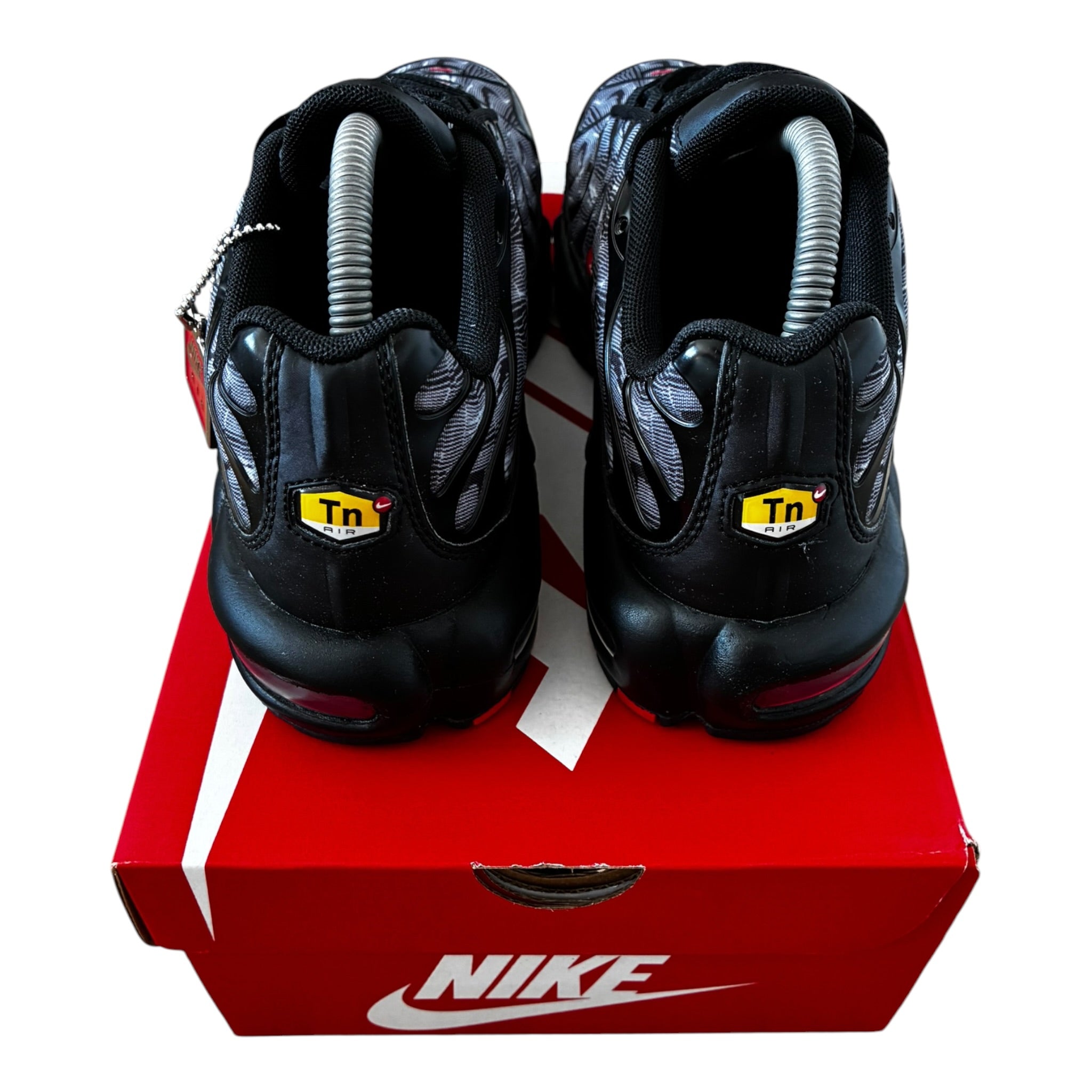 Nike Air Max Plus TN Black/University Red-White