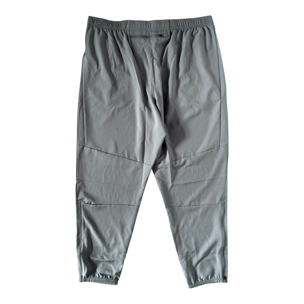 Nike Challenger Woven Track Pants – Smoke Grey