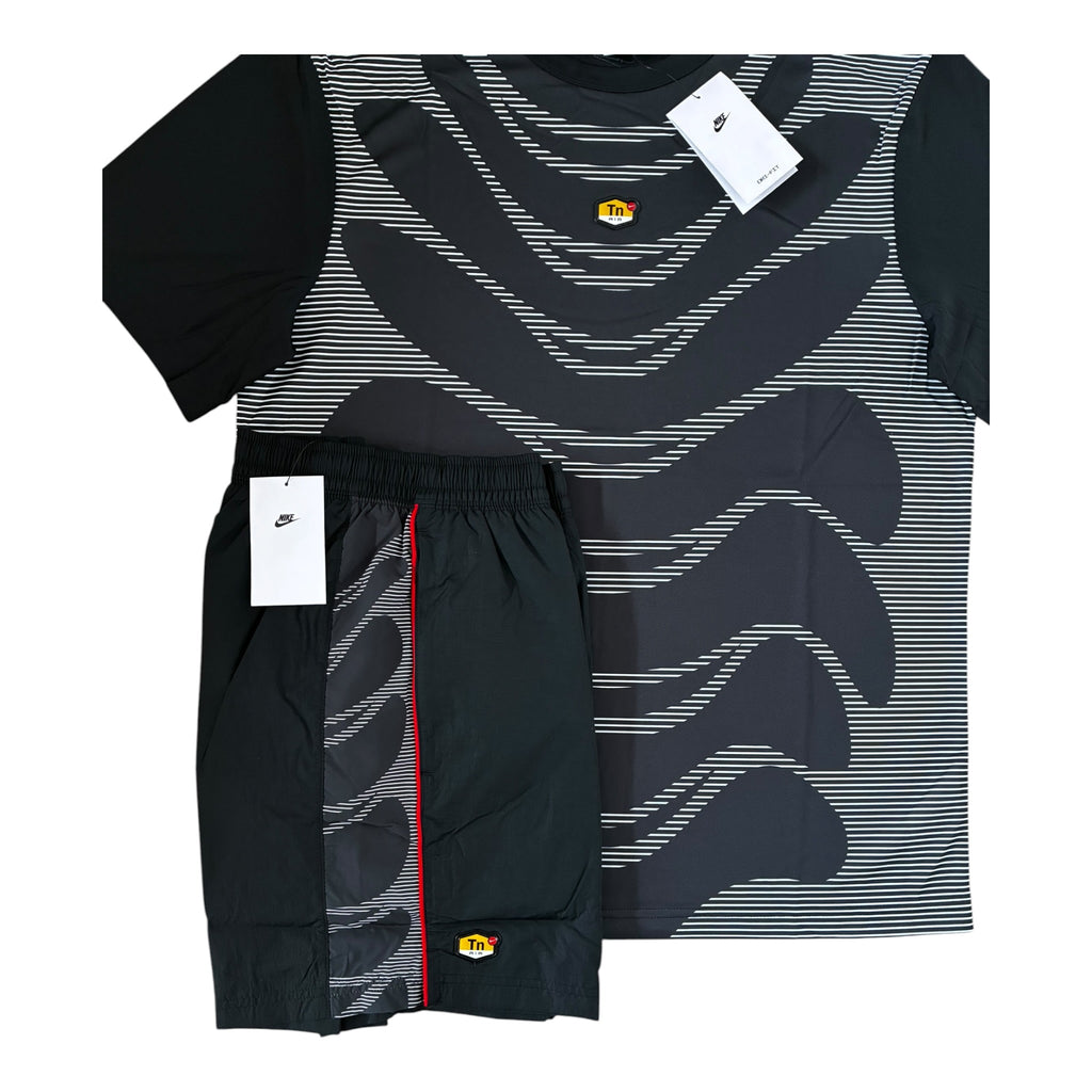 Nike Air Max Plus TN Tuned T-Shirt & Shorts Set