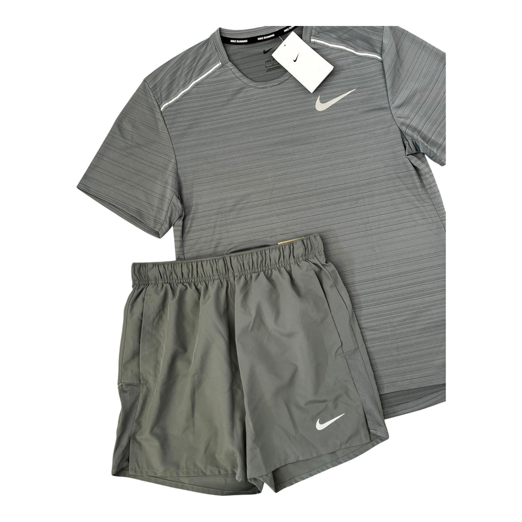 Nike Miler T-Shirt & Shorts Set