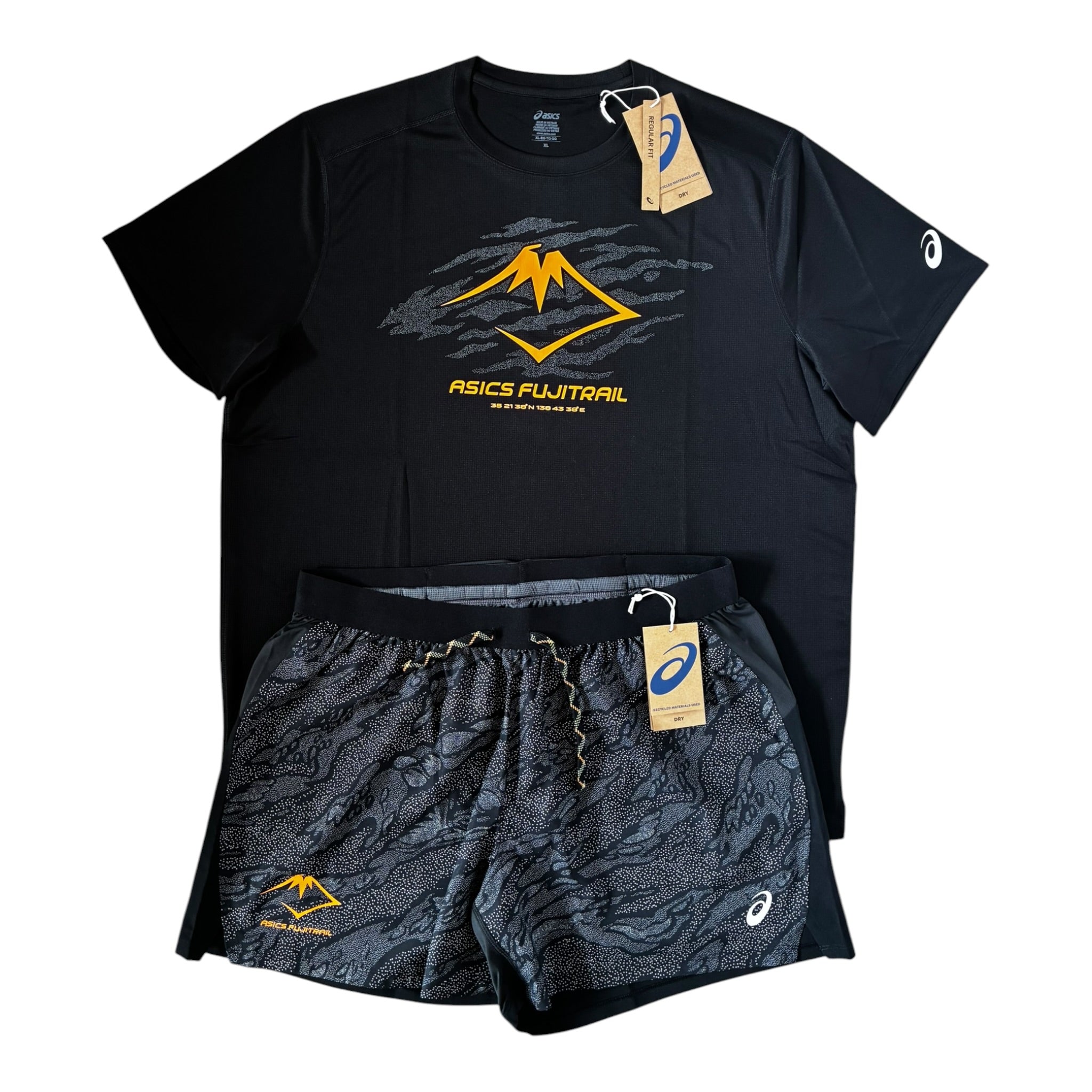 Asics Fujitrail T-Shirt & Shorts Set