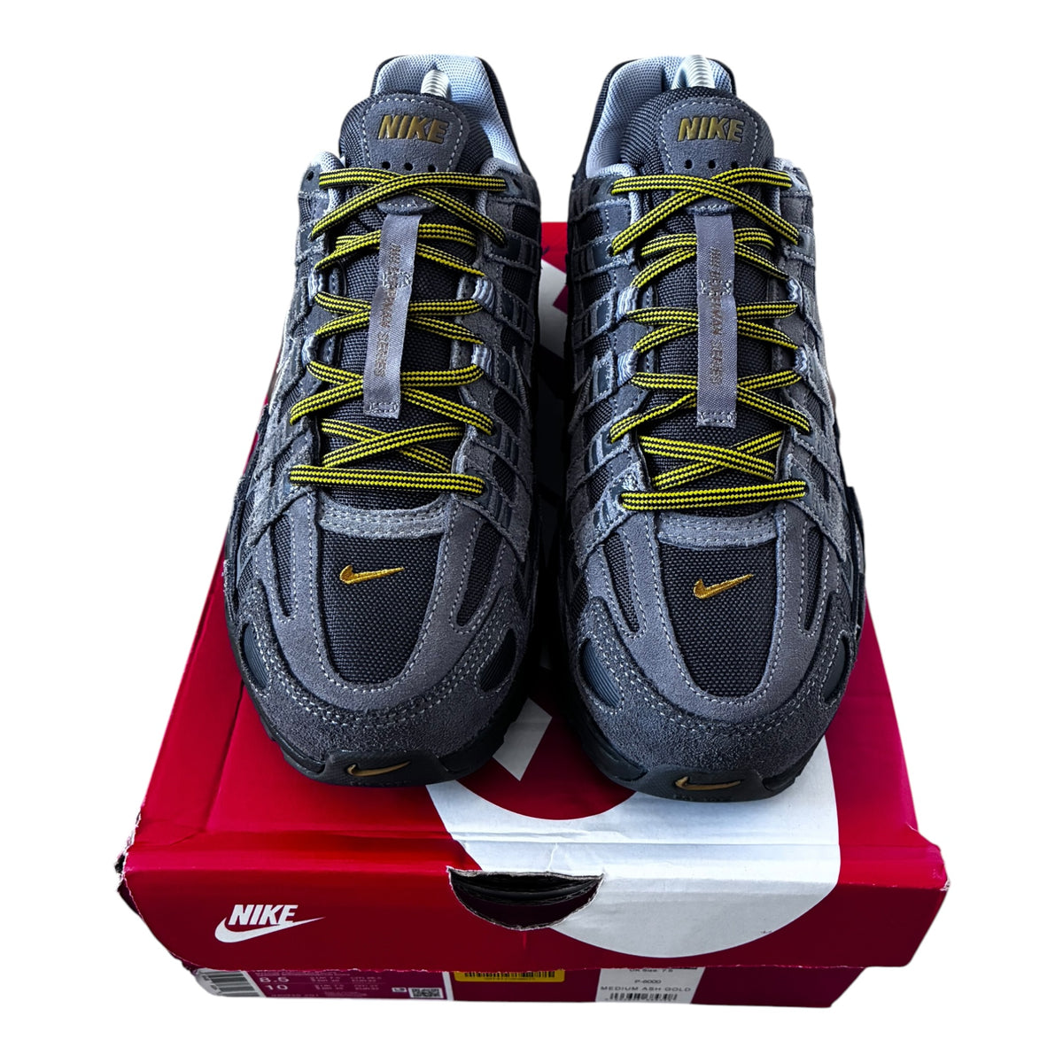 Nike P-6000 Premium Cordura – Medium Ash/Golden Hops/Pencil Point