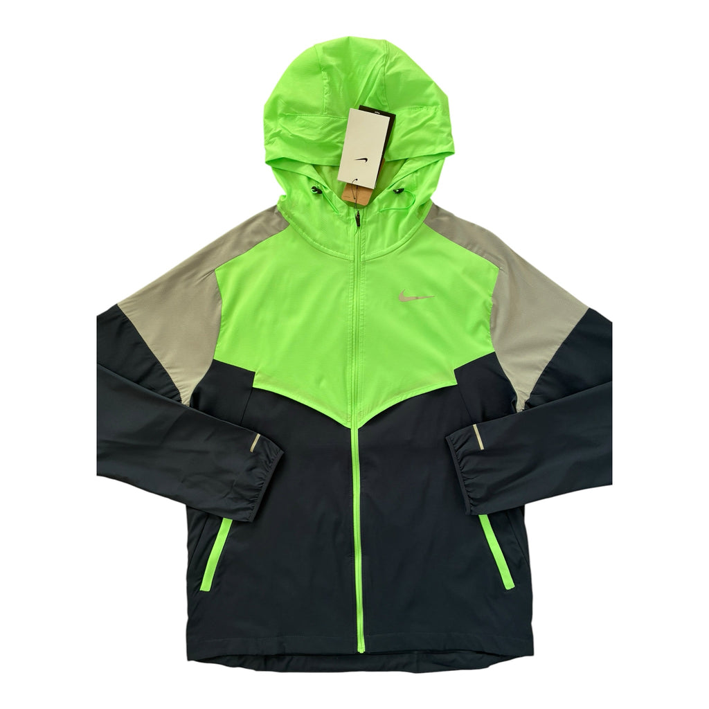 Nike Miler Repel Impossibly Light Windbreaker & Shorts Set – Midnight Navy/Illusion Green/Wolf Grey