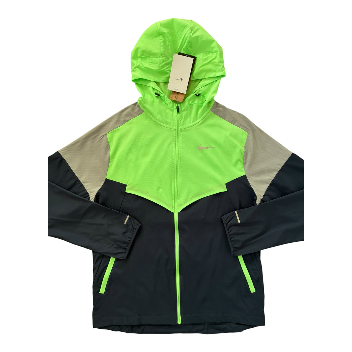 Nike Miler Repel Impossibly Light Windbreaker & Shorts Set – Midnight Navy/Illusion Green/Wolf Grey