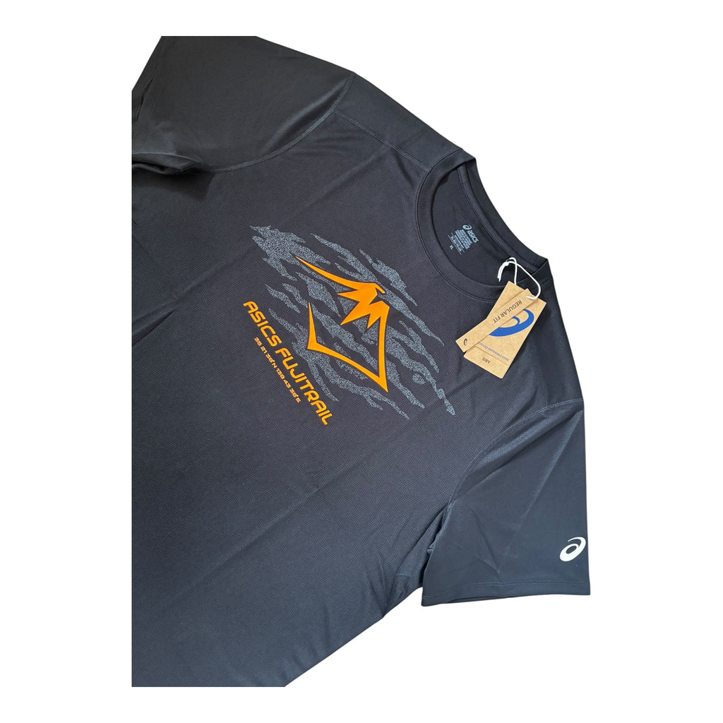 Asics Fujitrail T-Shirt & Shorts Set