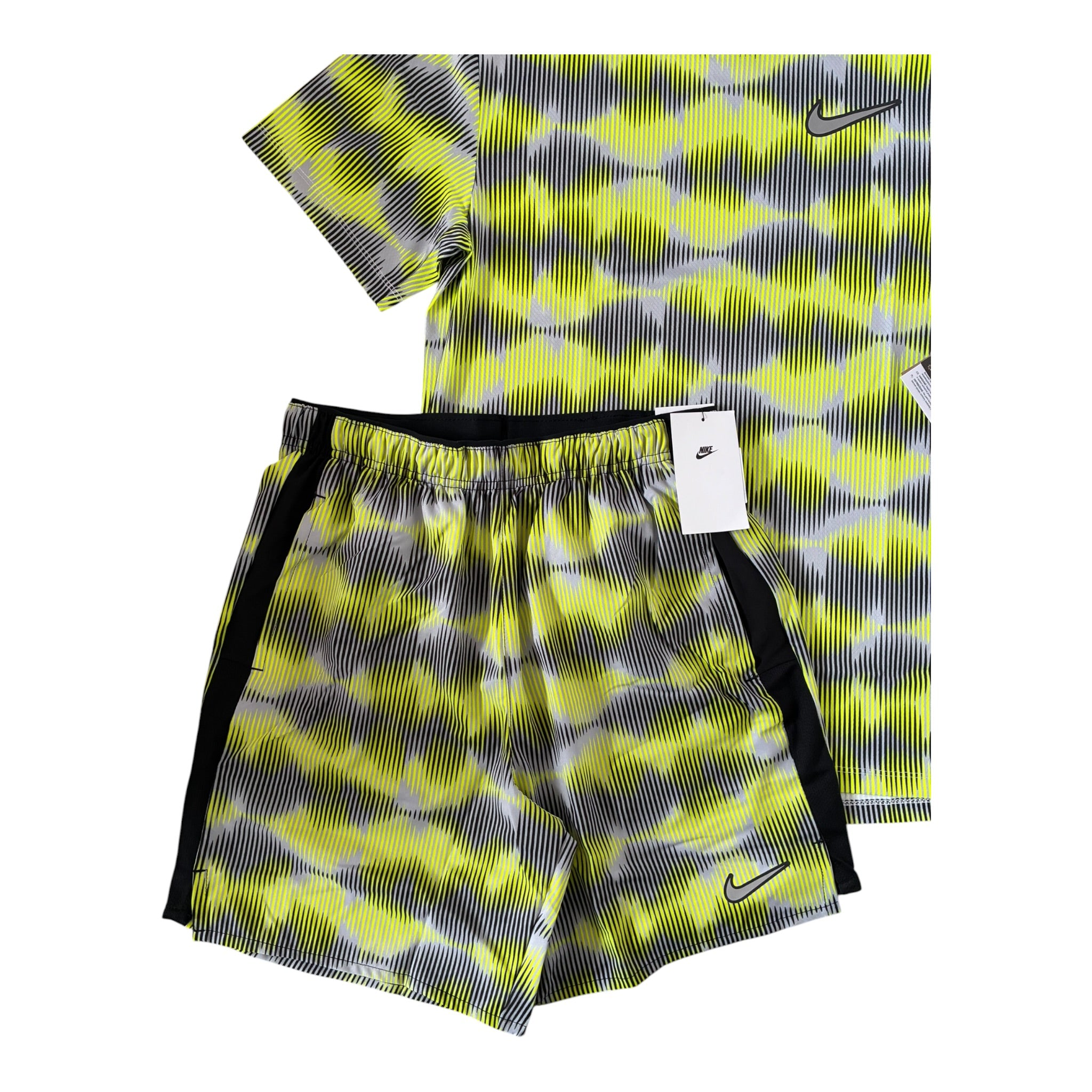 Nike Miler Festival T-Shirt & Shorts Set