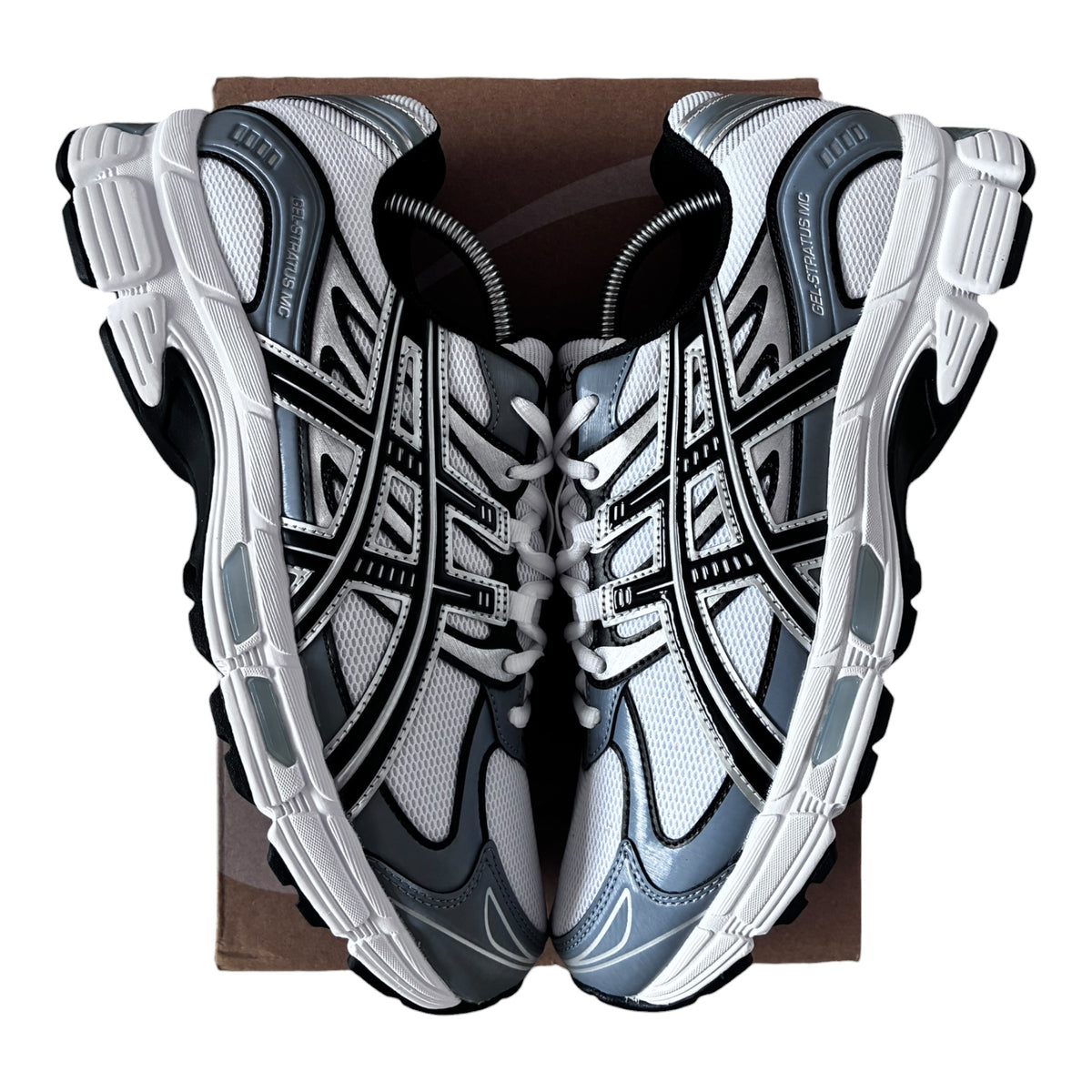 Asics Gel-Stratus MC – Steel Grey/White